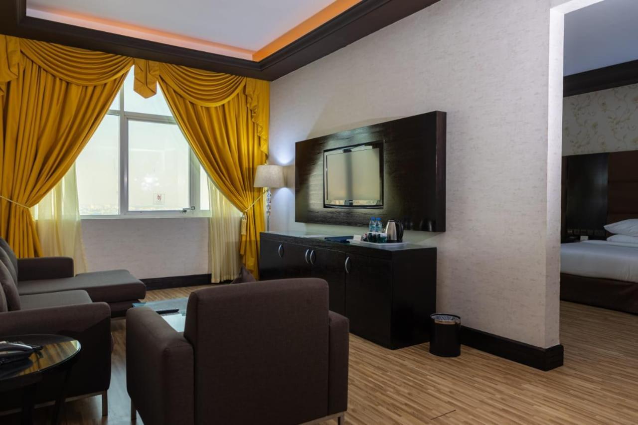 Mangrove Hotel Ras al-Khaimah Buitenkant foto