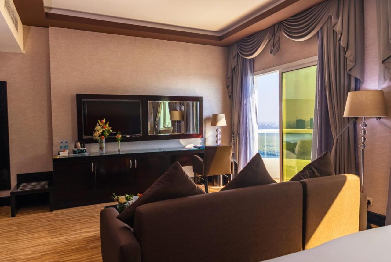 Mangrove Hotel Ras al-Khaimah Buitenkant foto